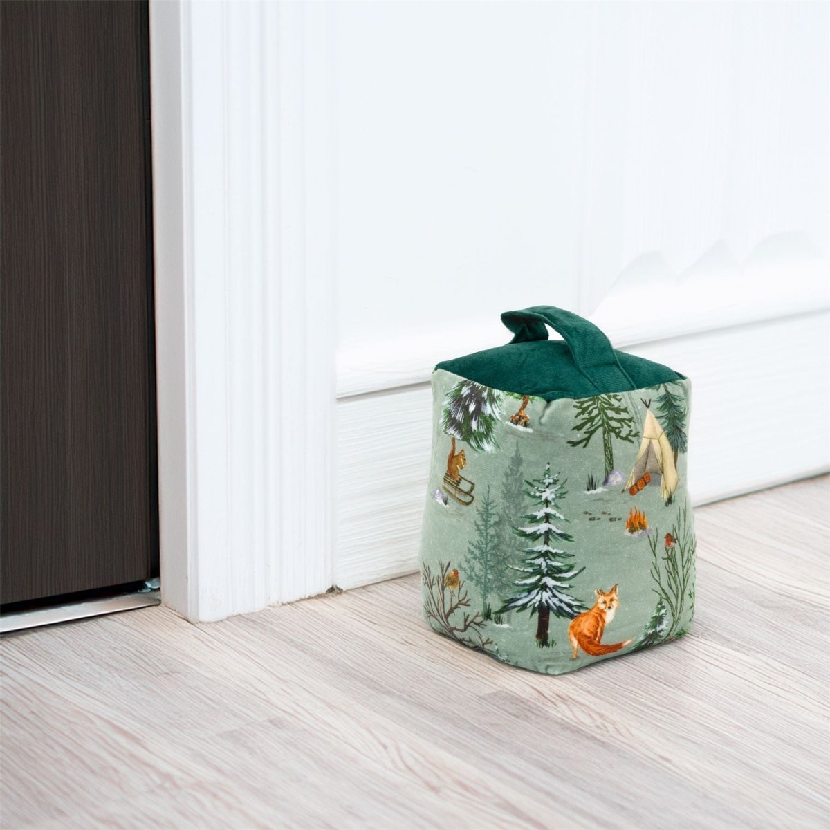 Lodge Wood Velvet Doorstop | Winter Forest Oak Green Door Stop with Handle 18cm - Doorstop